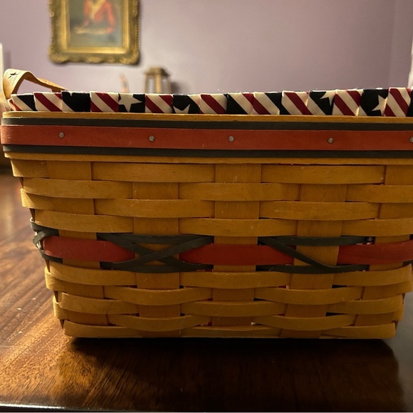 Longaberger 2000 All American Sparkler Basket, liner, and protector - Picture 5 of 13